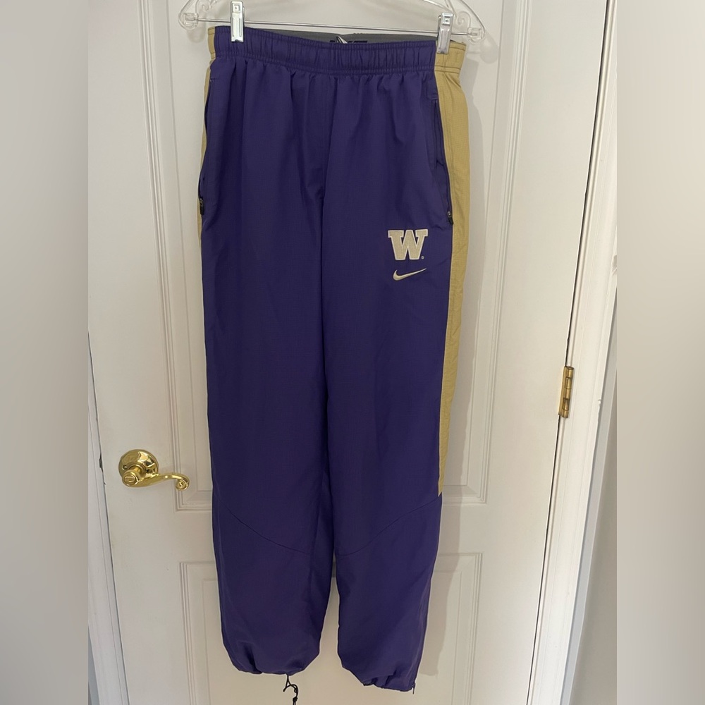 Nike University of Washington Purple and Gold Athletic Pants